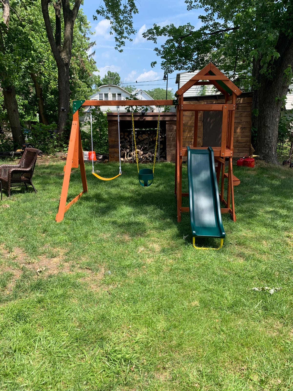 Deluxe High Back Full Bucket Toddler Swing with Pinch Protection, Green customer photo 2