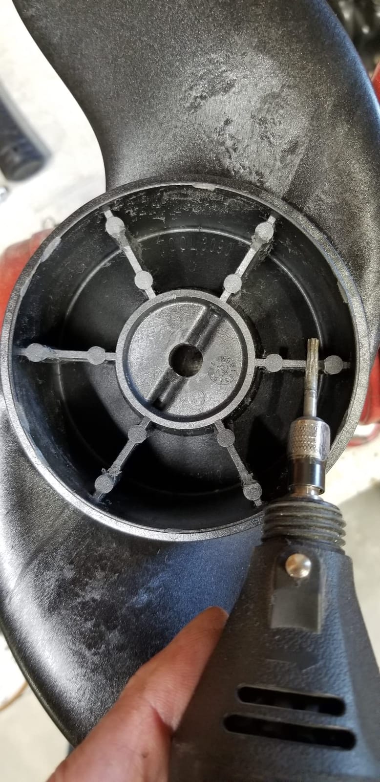 MotorGuide 8M4004173 Katana Two-Blade Propeller — 10.25-Inch Diameter, 3.5-Inch Hub — Includes Prop Pin, Nut and Washer customer photo 1