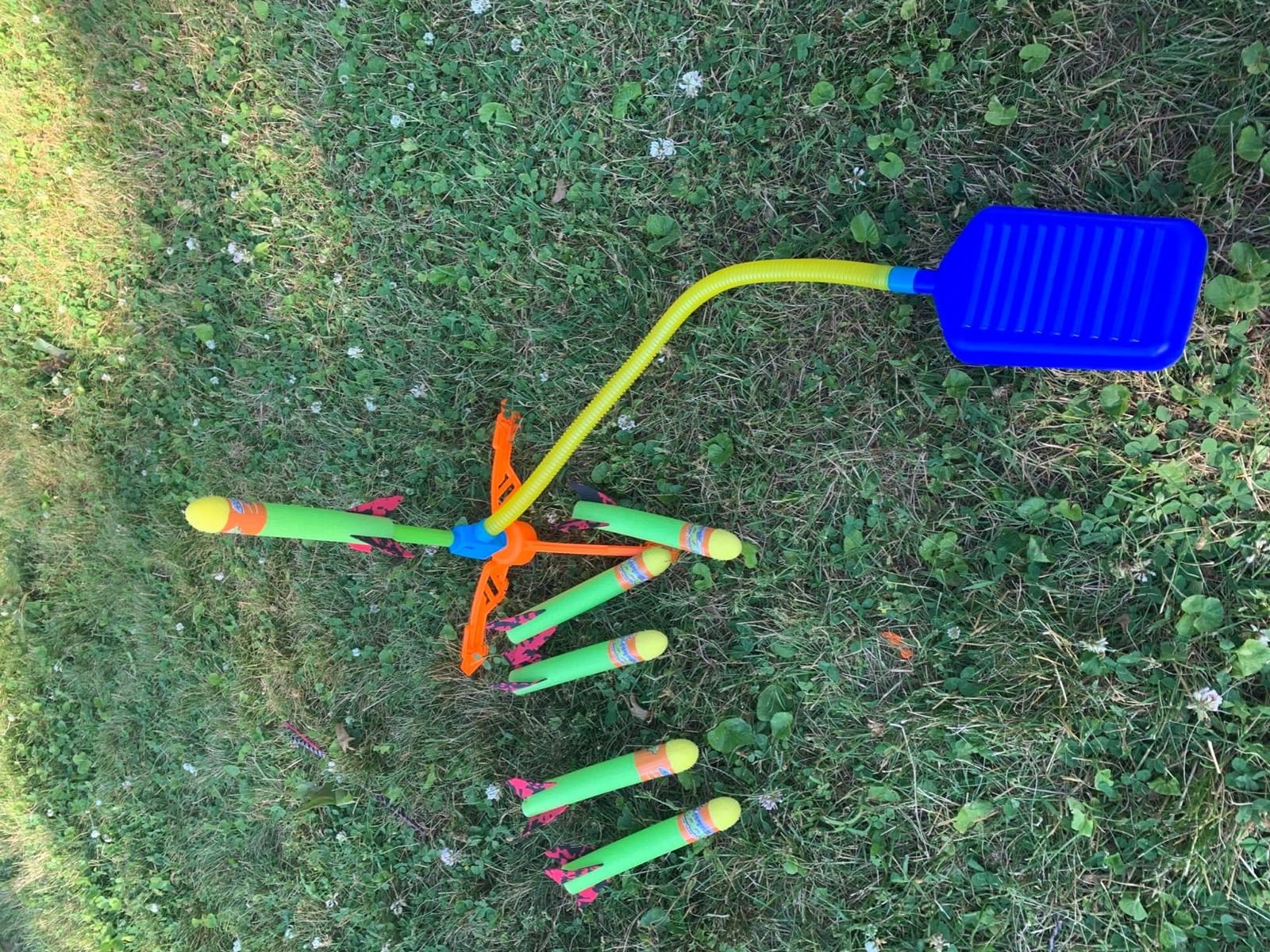 Banvih 6-Rocket Launcher Set for Kids - Outdoor Toys Birthday Gifts customer photo 1