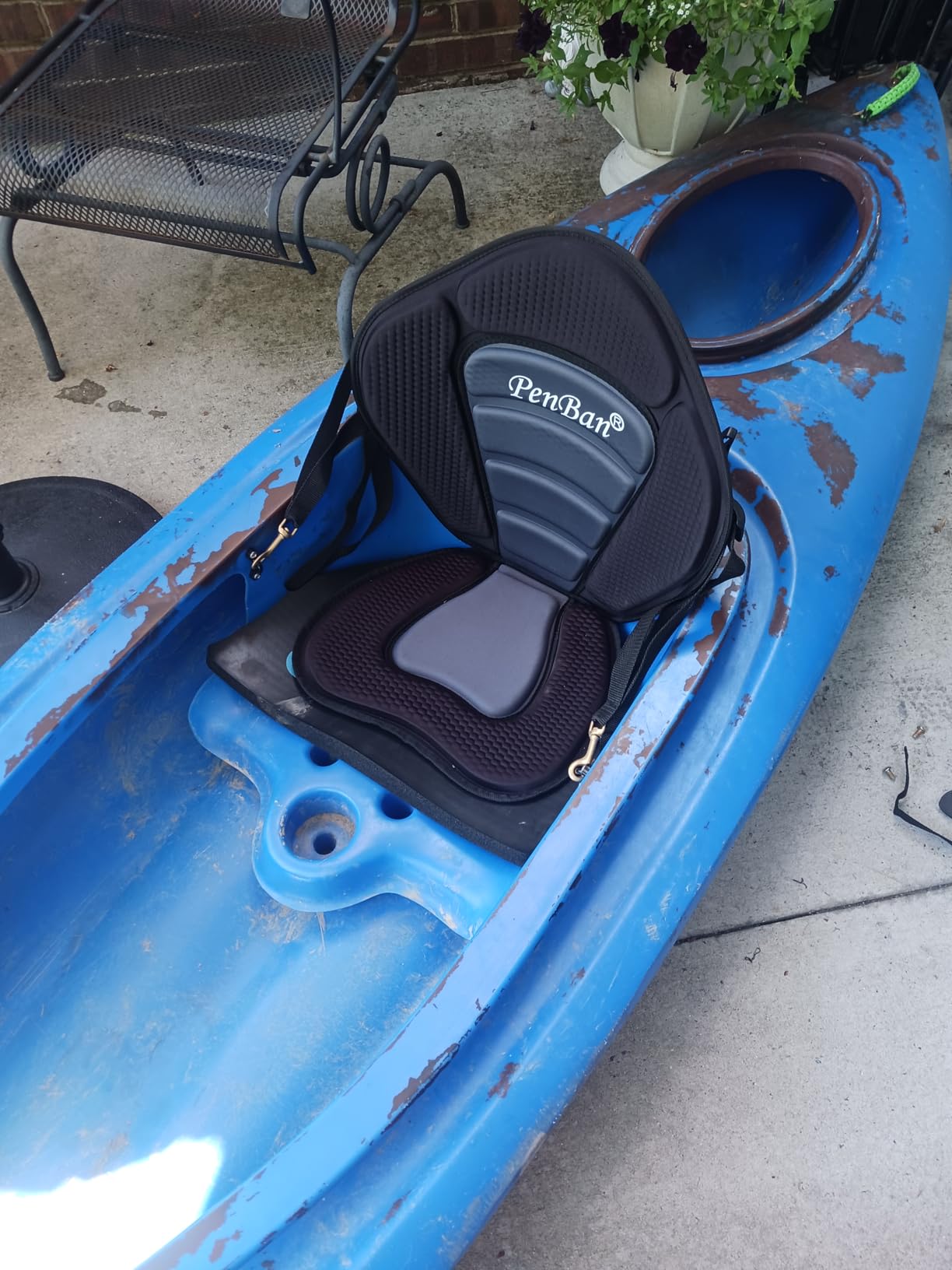 Universal Deluxe Kayak Seat Cushion with Storage Bag for Kayak customer photo 1