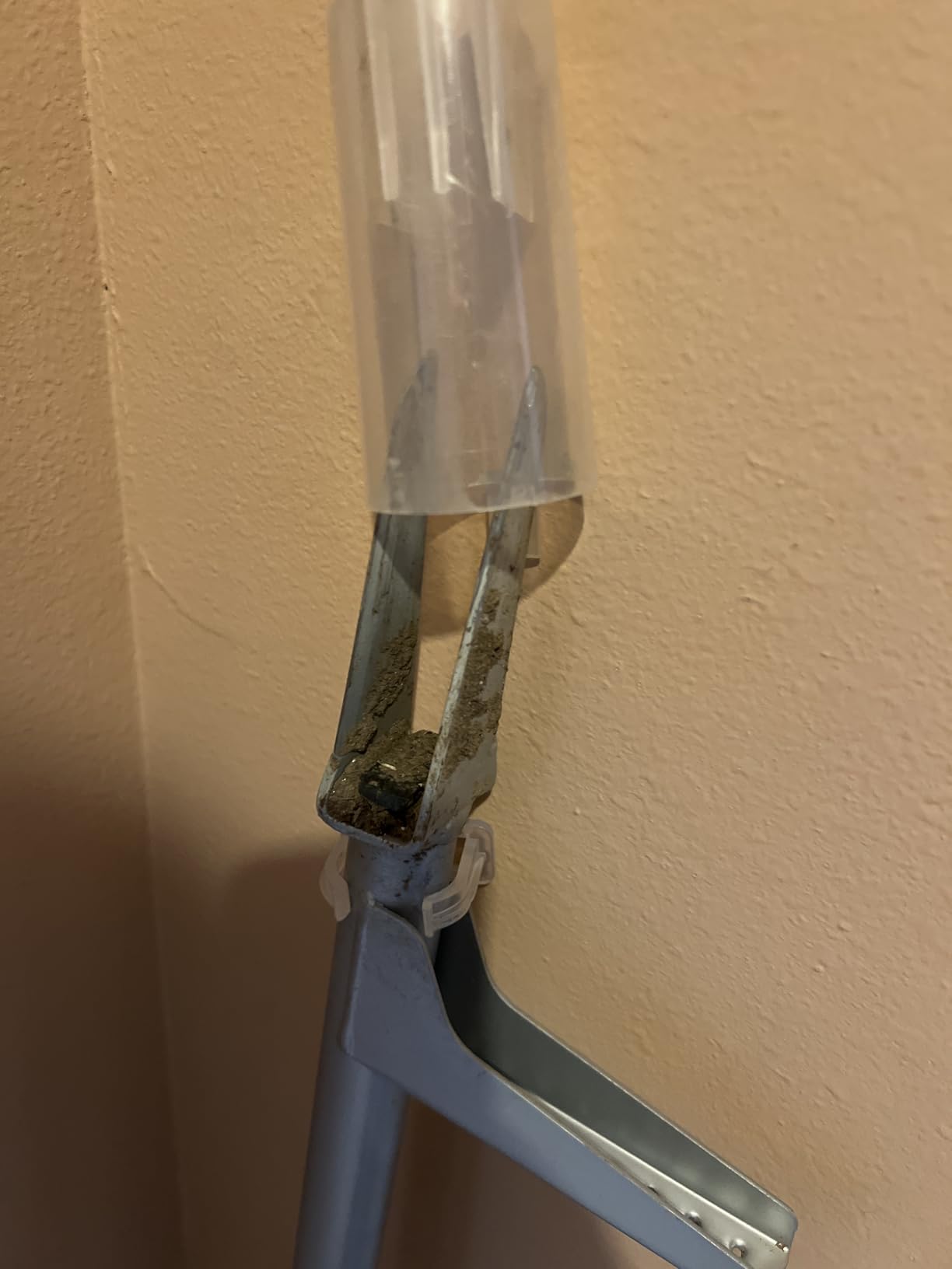 Gardena Stand-Up Weed Puller with Built-in Ejector, Long Handle - 03518 customer photo 2