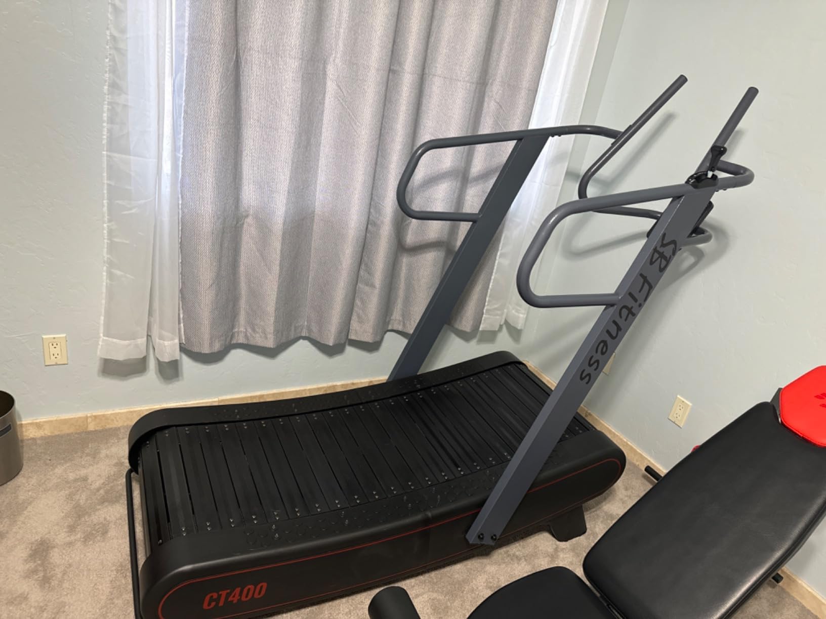 SB Fitness Equipment CT400 Self Generated Curved Commercial Exercise Workout Treadmill with 3 Resistance Levels and Front Digital Display customer photo 2