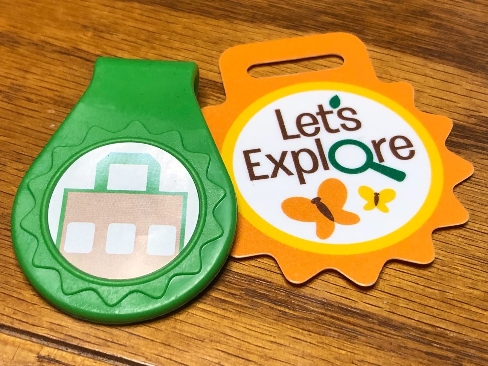 Melissa & Doug Let's Explore Scavenger Hunt, Indoor & Outdoor Game Set customer photo 1