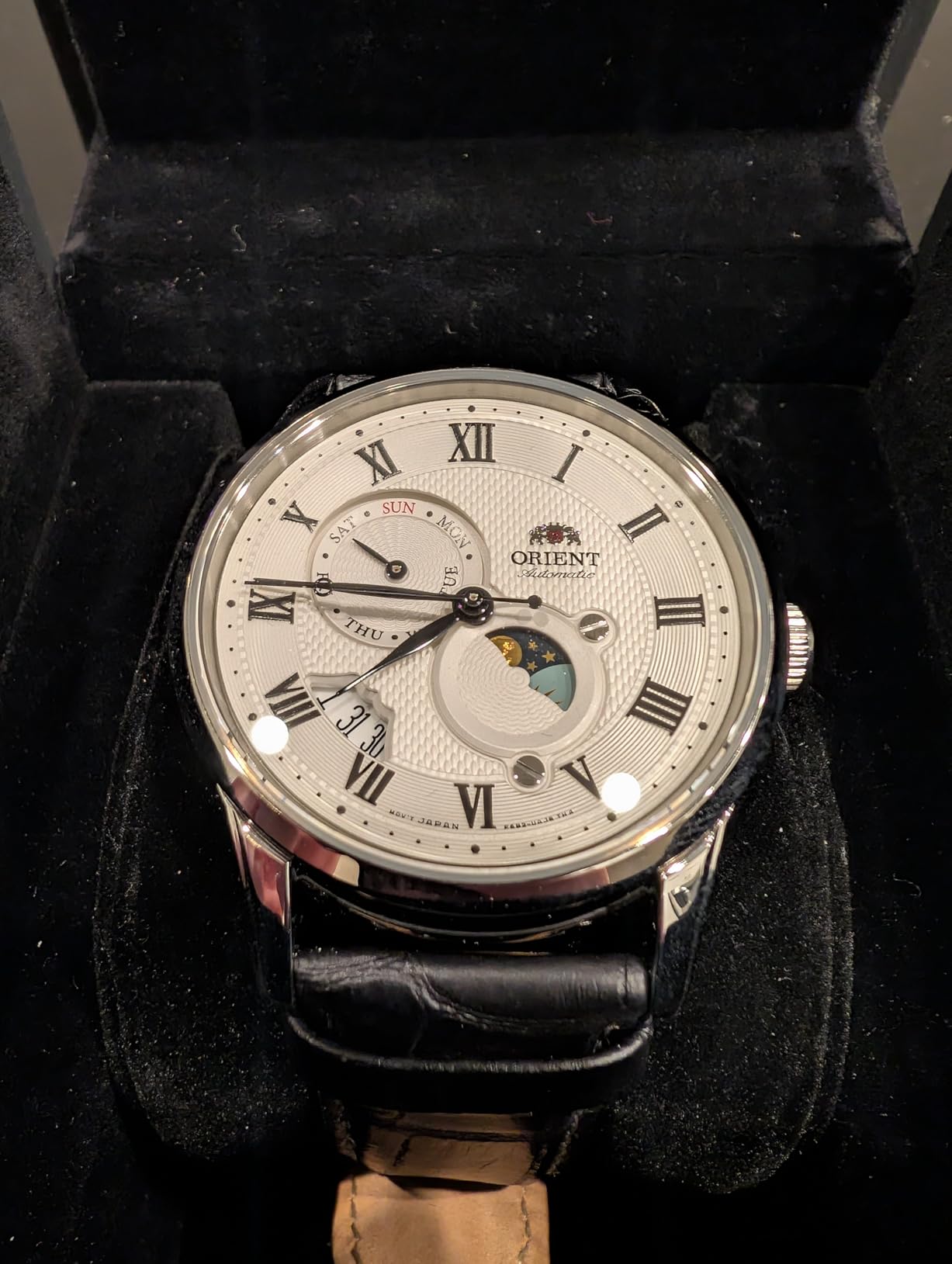 Orient RA-AK00 | Automatic / Hand-Winding | 42.5 mm Classic Style Watch | Sapphire Crystal customer photo 1