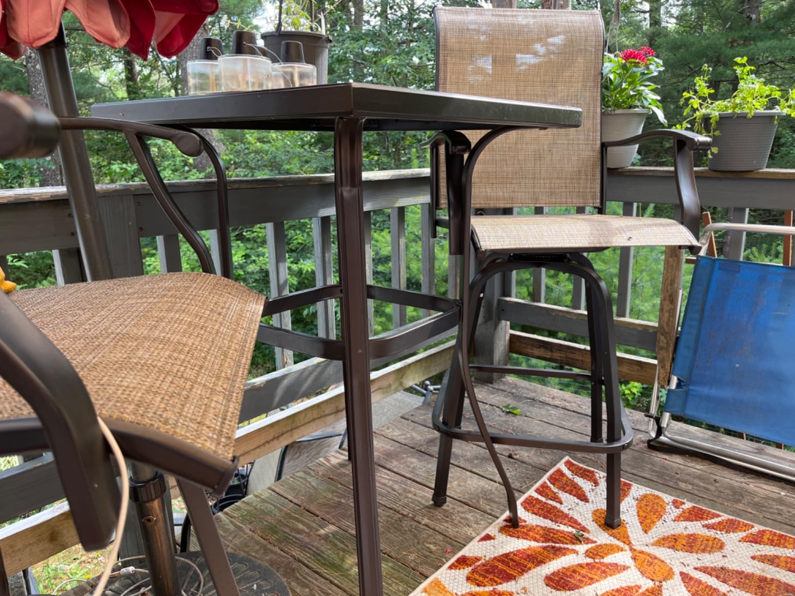 MFSTUDIO Outdoor Swivel Bar Stools Set of 4, Brown customer photo 2