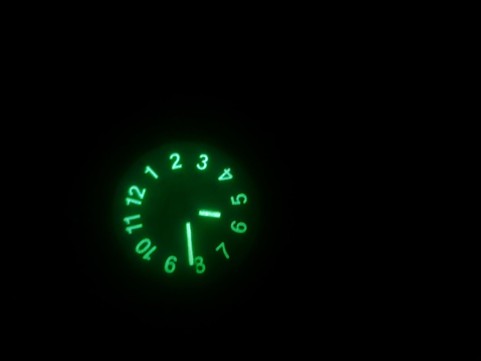 PINDOWS Watches for Women, Easy Read Analog, Casual & Nurse Silicone Band customer photo 2