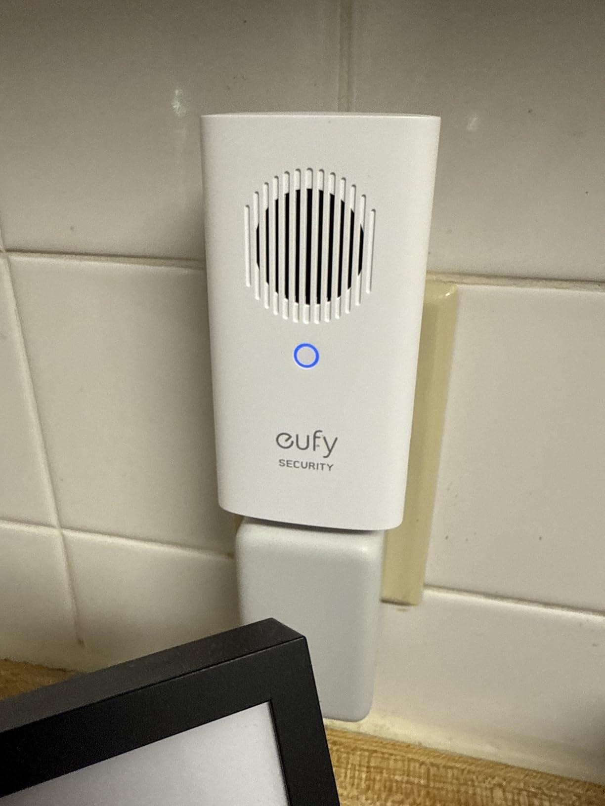 eufy Security Video Doorbell Add-On Chime, Indoor Chime, Requires eufy Security Video Doorbell E340/C30/C31, No-Delay Ring, Adjustable Volume, 8 Fun Ringtones, only works with 2.4GHz Wi-Fi customer photo 1