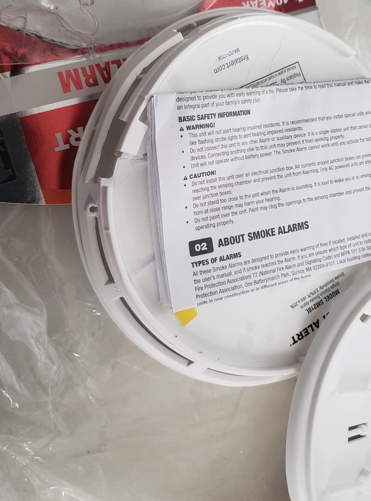 First Alert 10-Year Battery Smoke Alarm Slim Profile with Light customer photo 1
