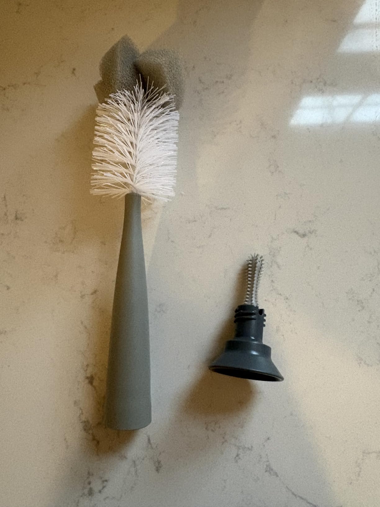 Munchkin® Sponge™ Bottle Brush, Modern Design, 2 Pack, Grey customer photo 2