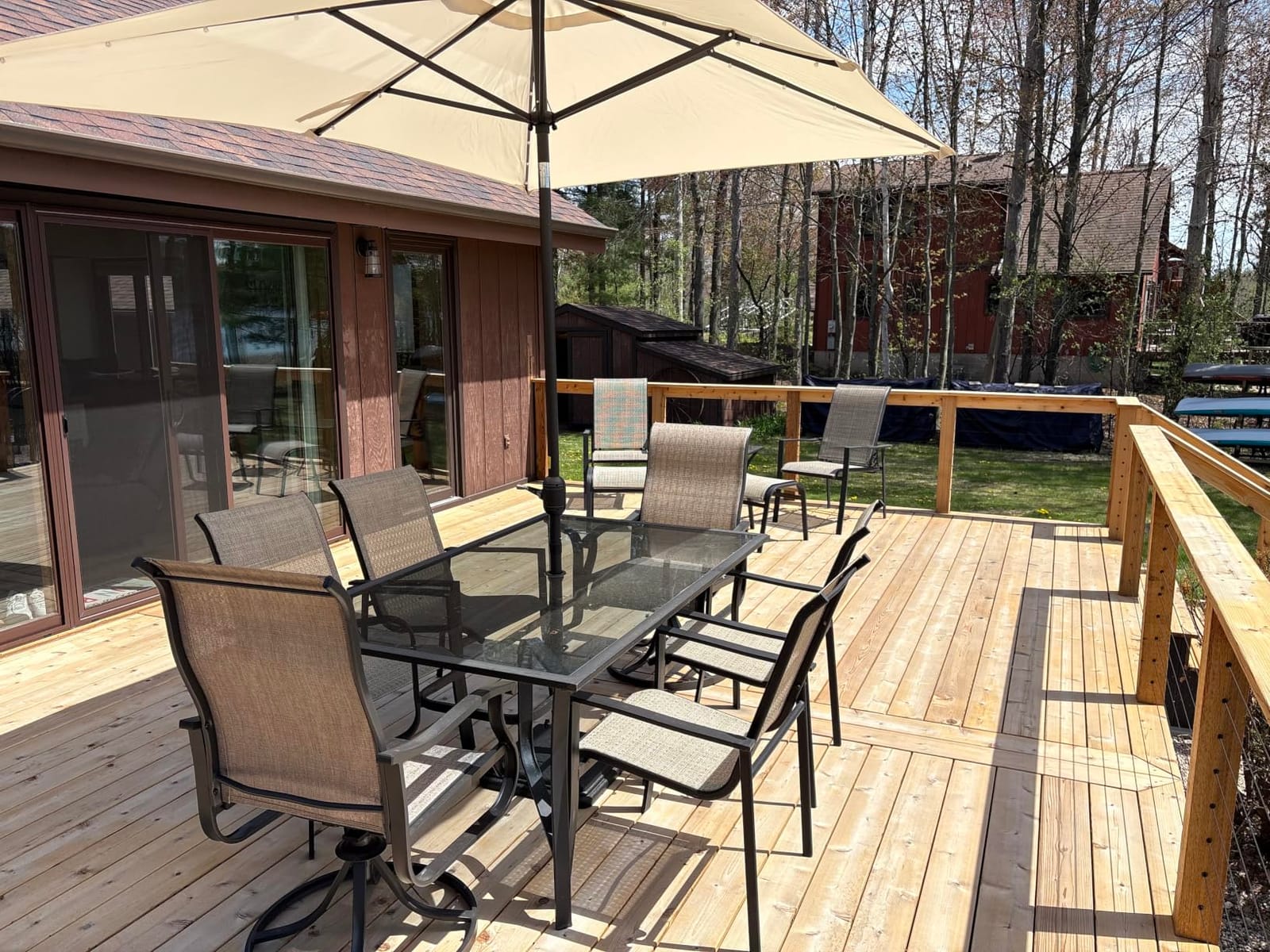 Amopatio Patio Swivel Chairs Set of 2, Outdoor Swivel Rocker Dining Chairs with All Weather Textilene High Back & Metal Frame, for Backyard Deck Lawn Garden, Brown customer photo 1