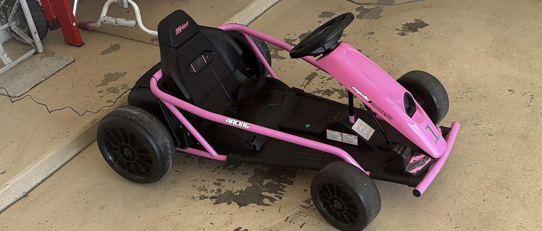 Aosom 24V Electric Go Kart Kids Drift Kart Max 8.1 MPH for Ages 8-12 Pink customer photo 1
