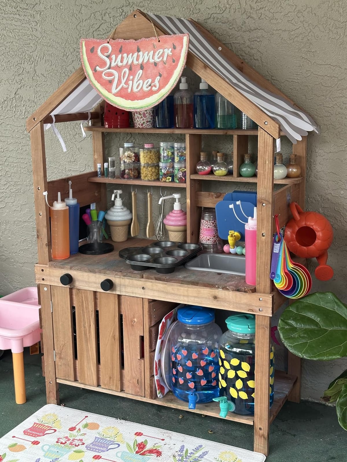 OOOK Kids Mud Kitchen, Fir Wood Outdoor Play Kitchen with Water Sink customer photo 1