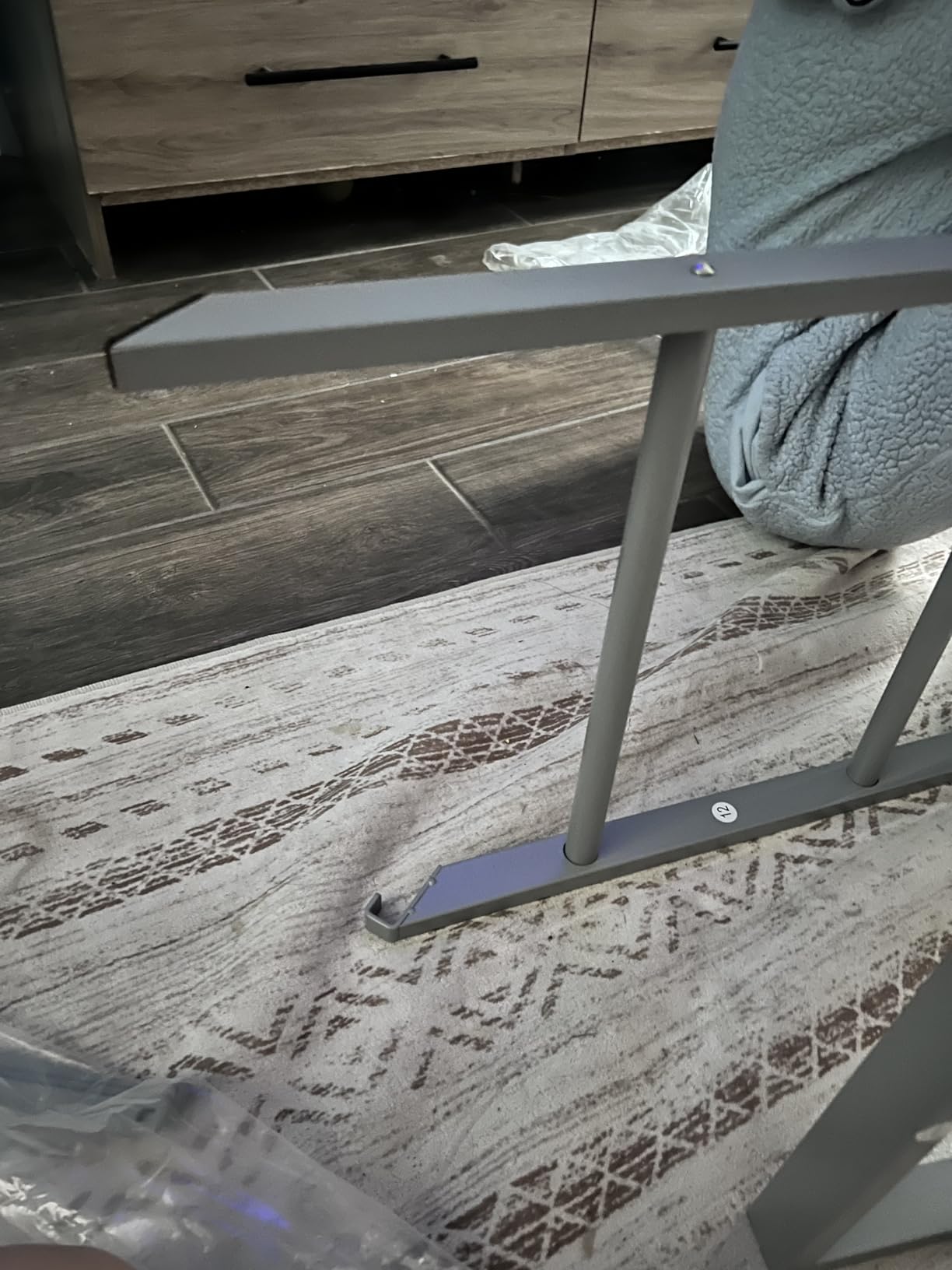 Chicken Perch Swing, Chicken Roosting Bars with Ladder for Coop, Metal Pet Swing Set for Pet's Healthy & Happy for 8-10 Chick, Grey customer photo 1