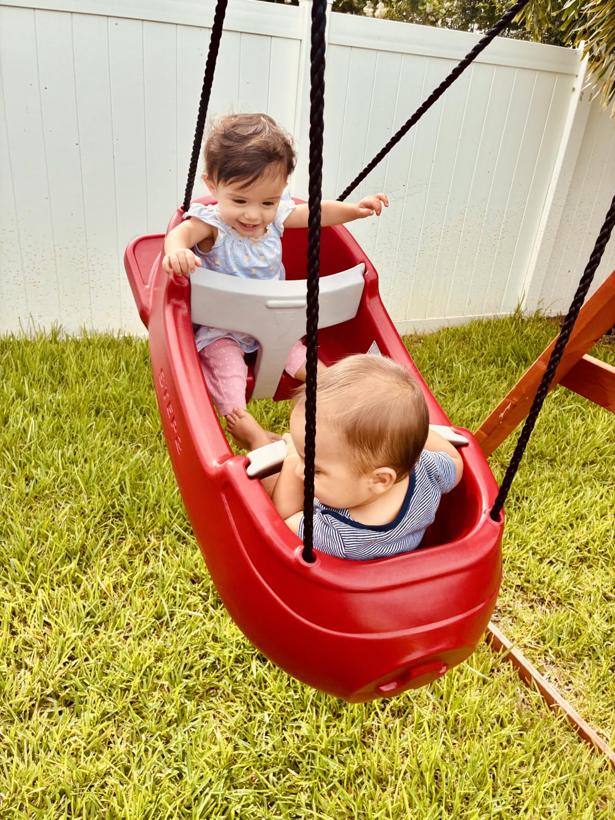 Step2 Rocket Swing for Two, Baby Outdoor Swing, Outside Weather-Resistant Rope, Attach to Playset, for Toddlers 9 Months - 3 Years Old customer photo 1