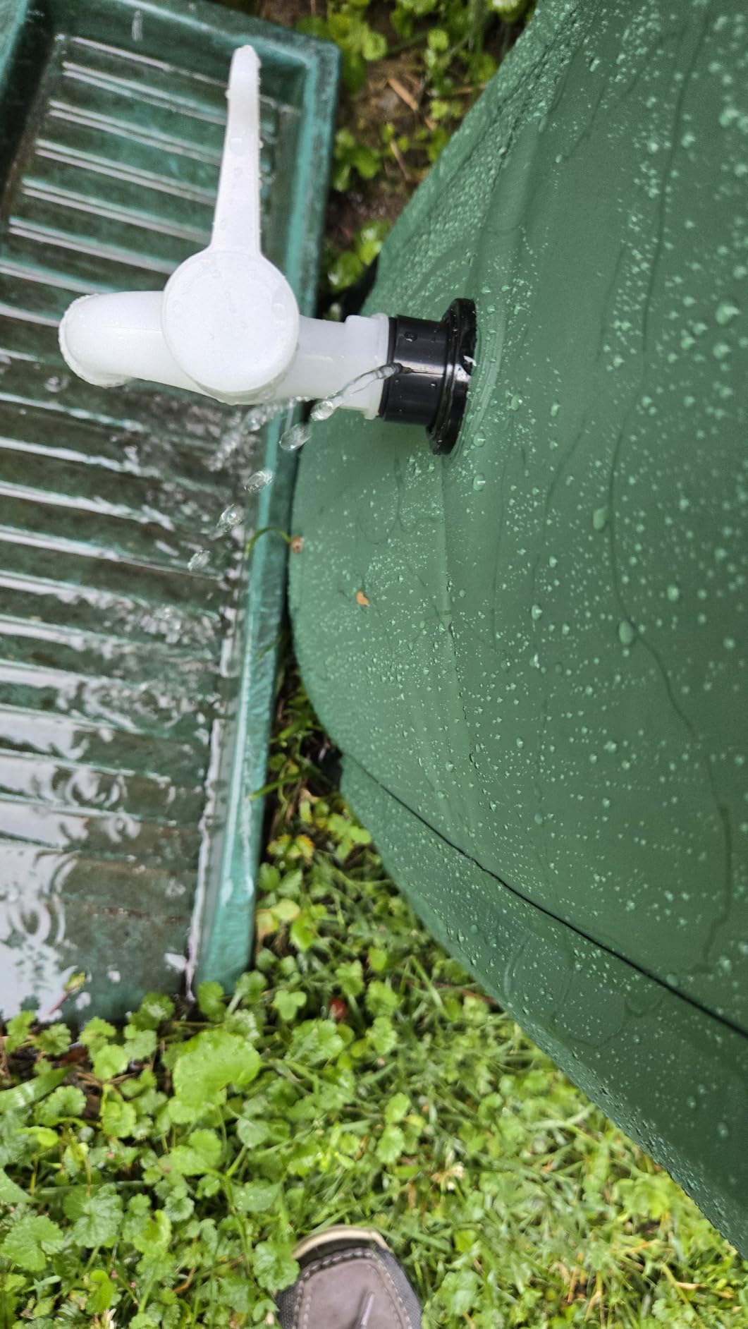 Collapsible Rain Barrel Water Storage Containers-105 Gallon Portable Rainwater Collect System Water Tank to Collect Rainwater from Gutter Downspout Water Catcher with Spigots,Filter＆Overflow Kits customer photo 2