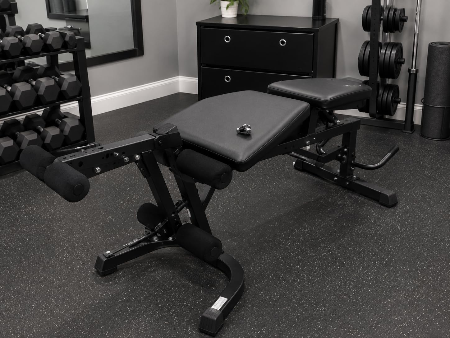 ANCHEER Leg Extension and Curl Machine, Adjustable Leg Workout Machine for Lower Body Training, 880LB Capacity Plate Loaded Leg Developer for Quads, Hamstrings & Glutes, Home Gym Equipment customer photo 2