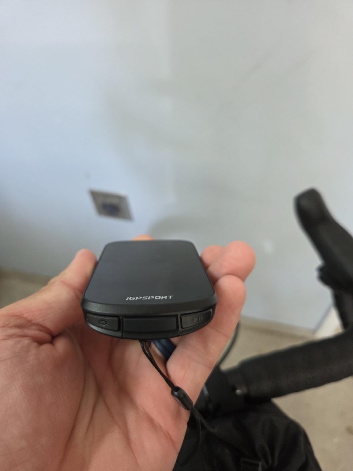 iGPSPORT BSC500 GPS Bike Computer, 3.3'' Touch Screen MAP Voice Navigation customer photo 1