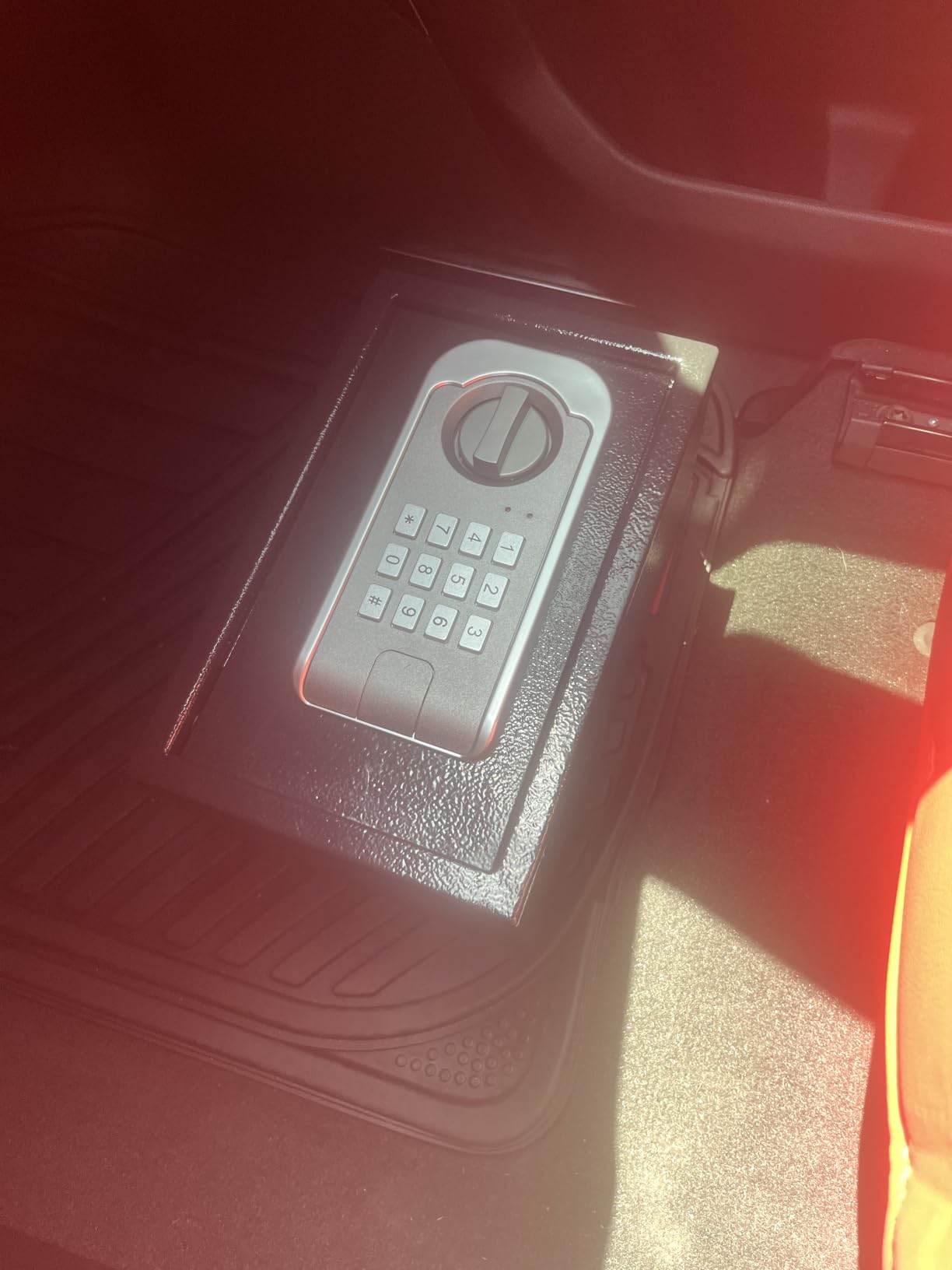 𝐔𝐩𝐠𝐫𝐚𝐝𝐞𝐝 𝟐𝟎𝟐𝟔 Fireproof Safe 𝟏𝟕𝟎𝟎°𝐅 𝟑𝟓-𝐌𝐢𝐧 Protection customer photo 1